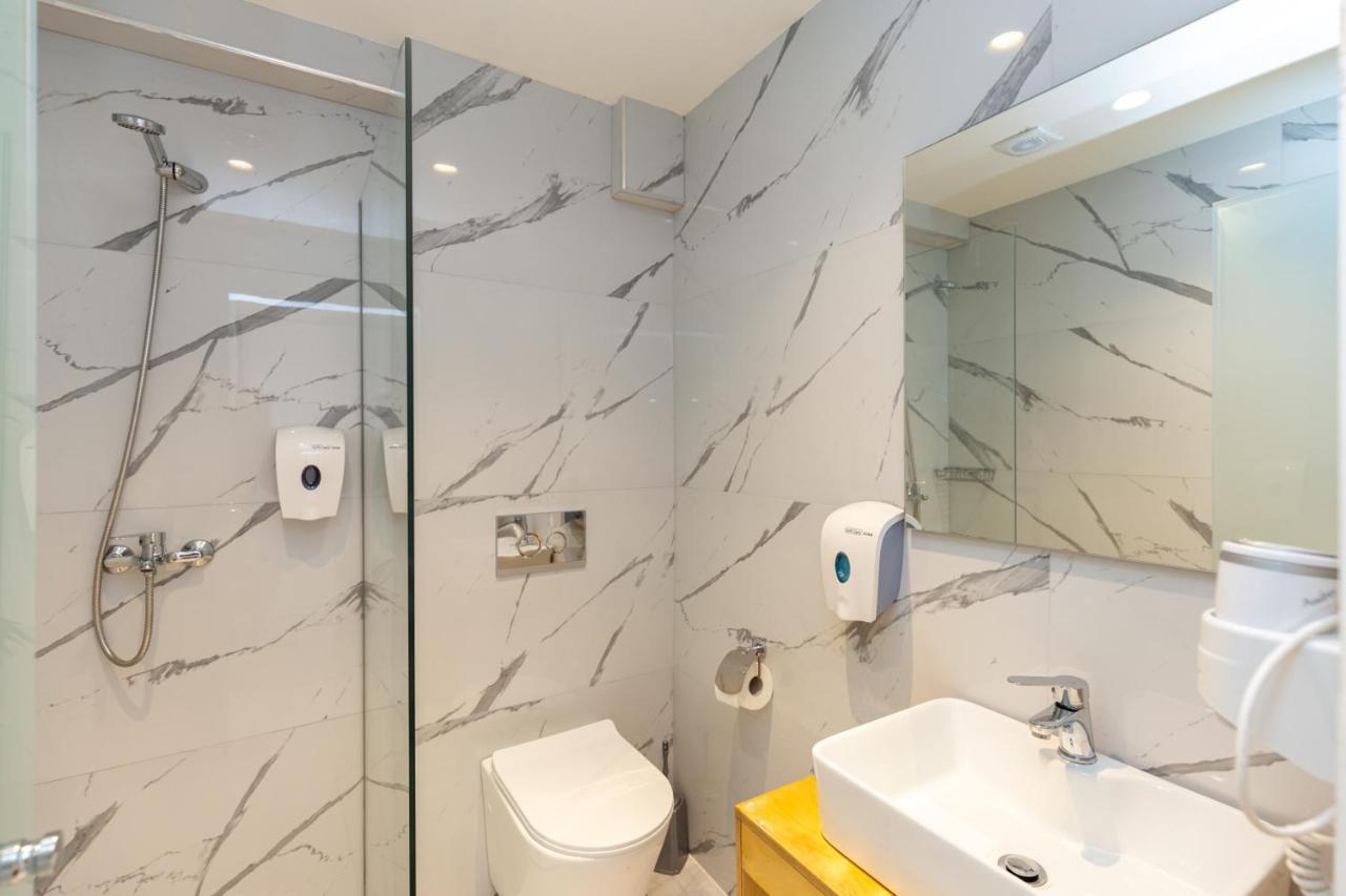 Aqua Luxury By Estia 4*